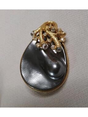 1980s Vintage CRAFT Couture Faux Blister Pearl Rhinestone Signed Brooch